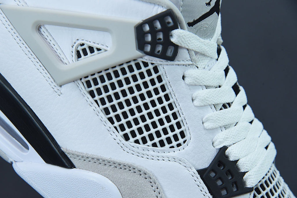 Air Jordan 4 Retro Military Black