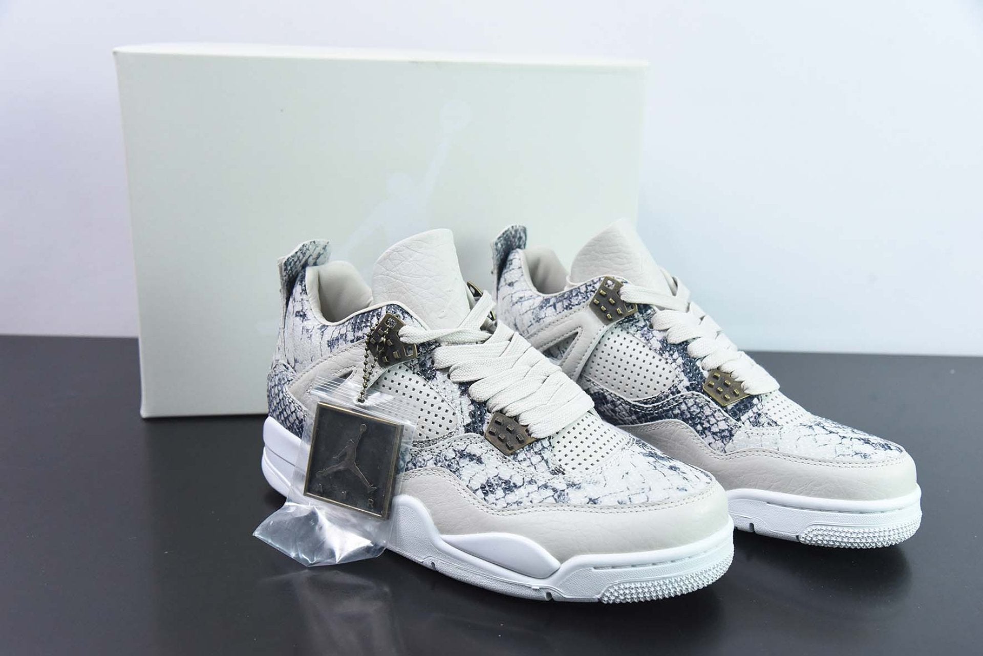 Air Jordan 4 Retro Pinnacle Snakeskin 819139-030