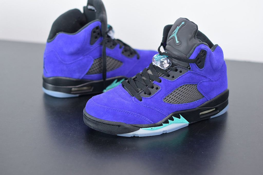 Air Jordan 5 Retro Alternate Grape
