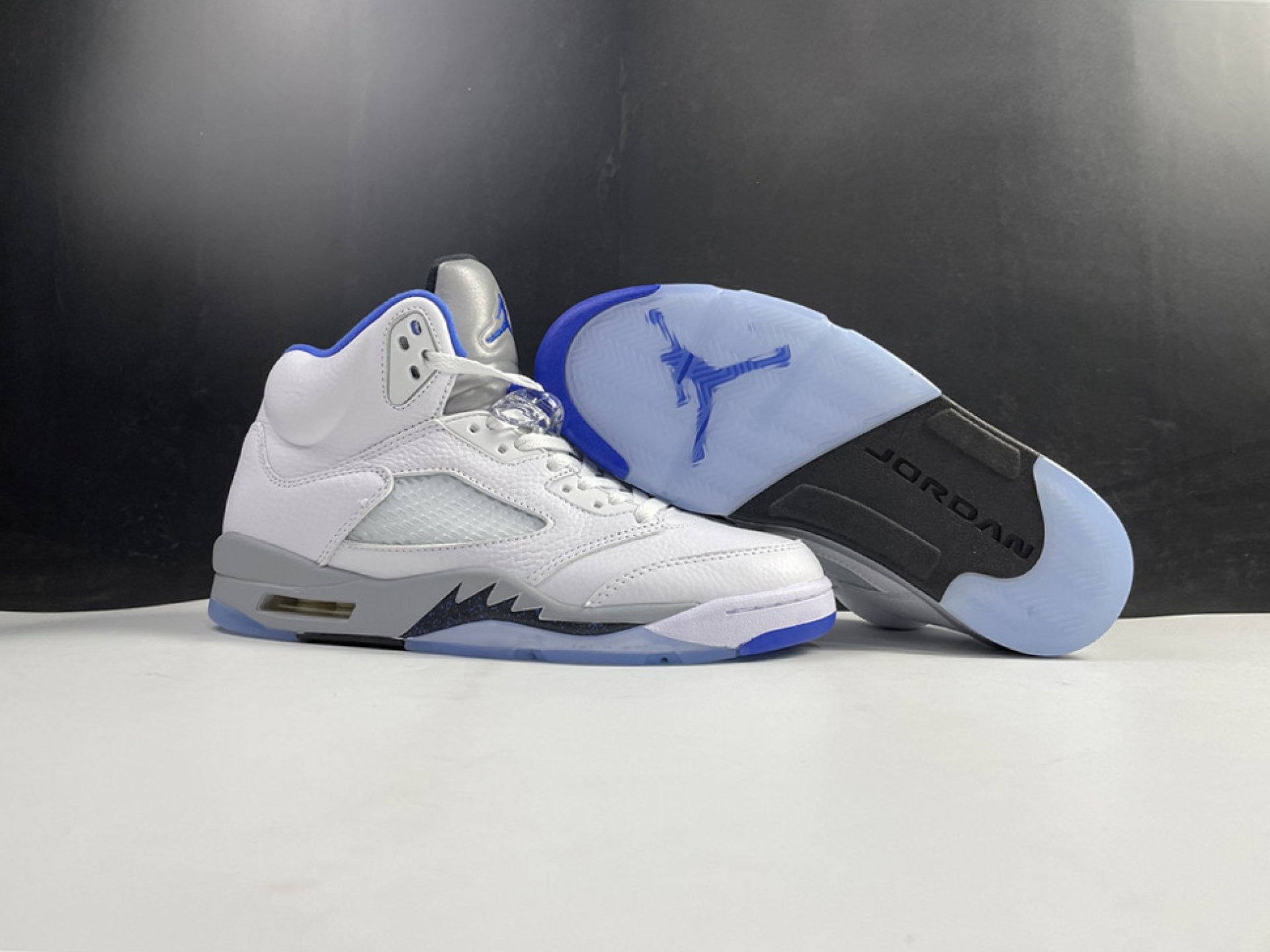 Air Jordan 5 Retro White Stealth