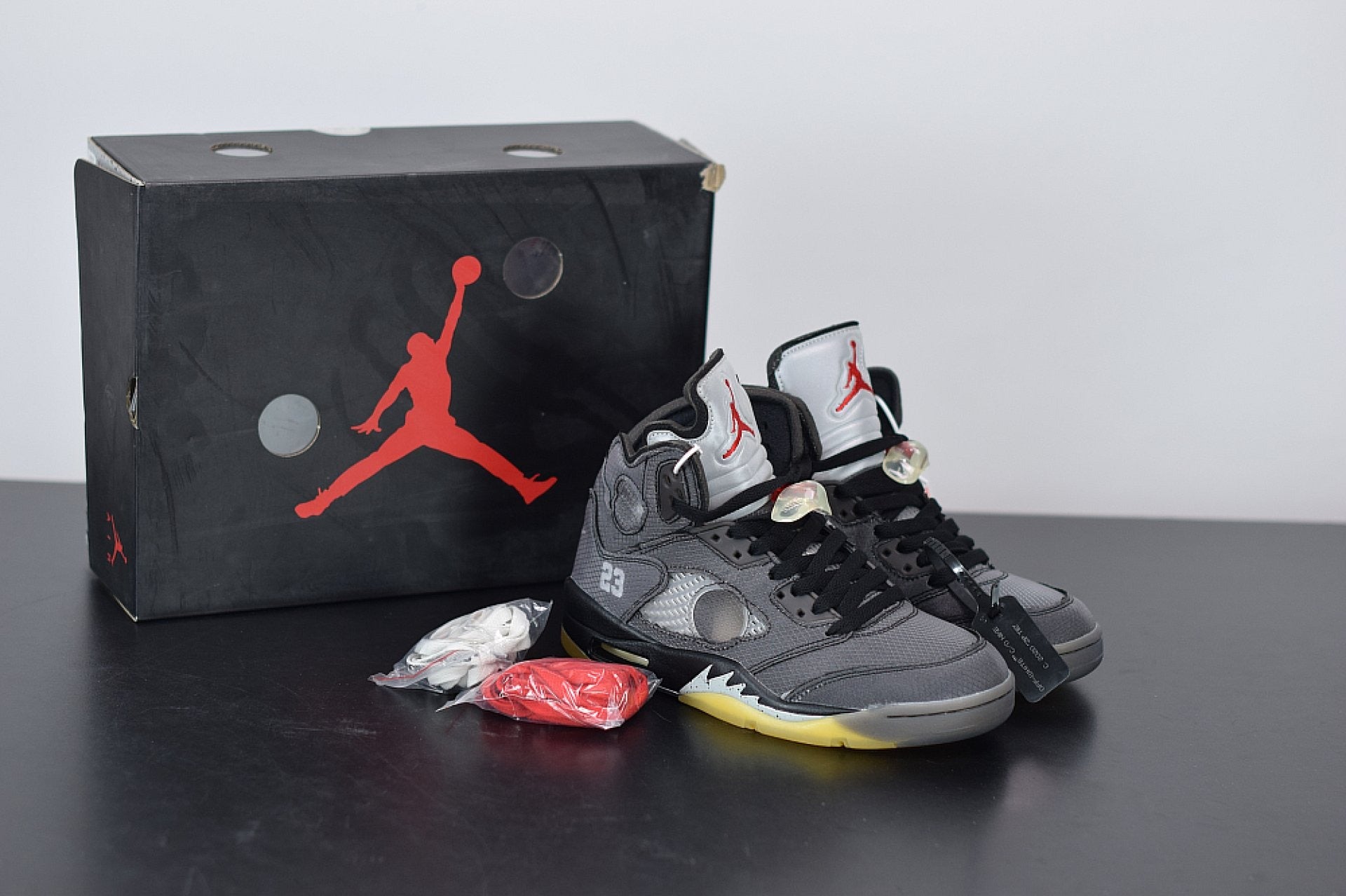 Jordan 5 Retro Off-White Muslin