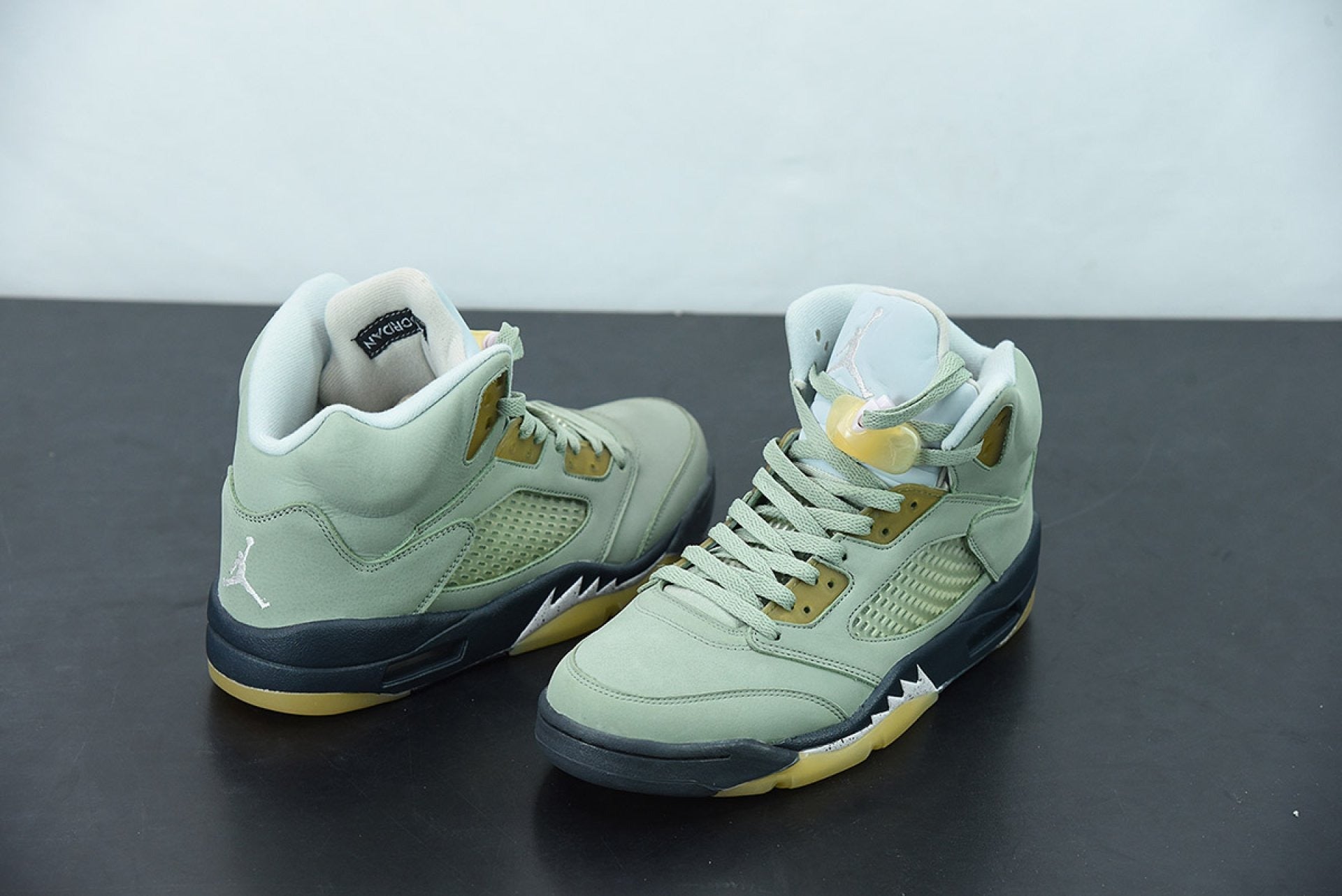 Air Jordan 5 Retro Jade Horizon