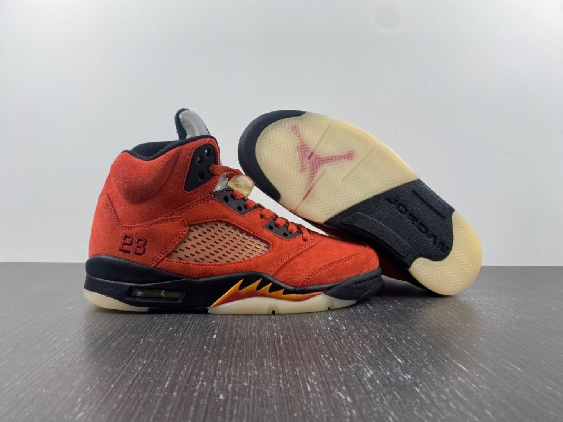 Air Jordan 5 Retro Dunk on Mars