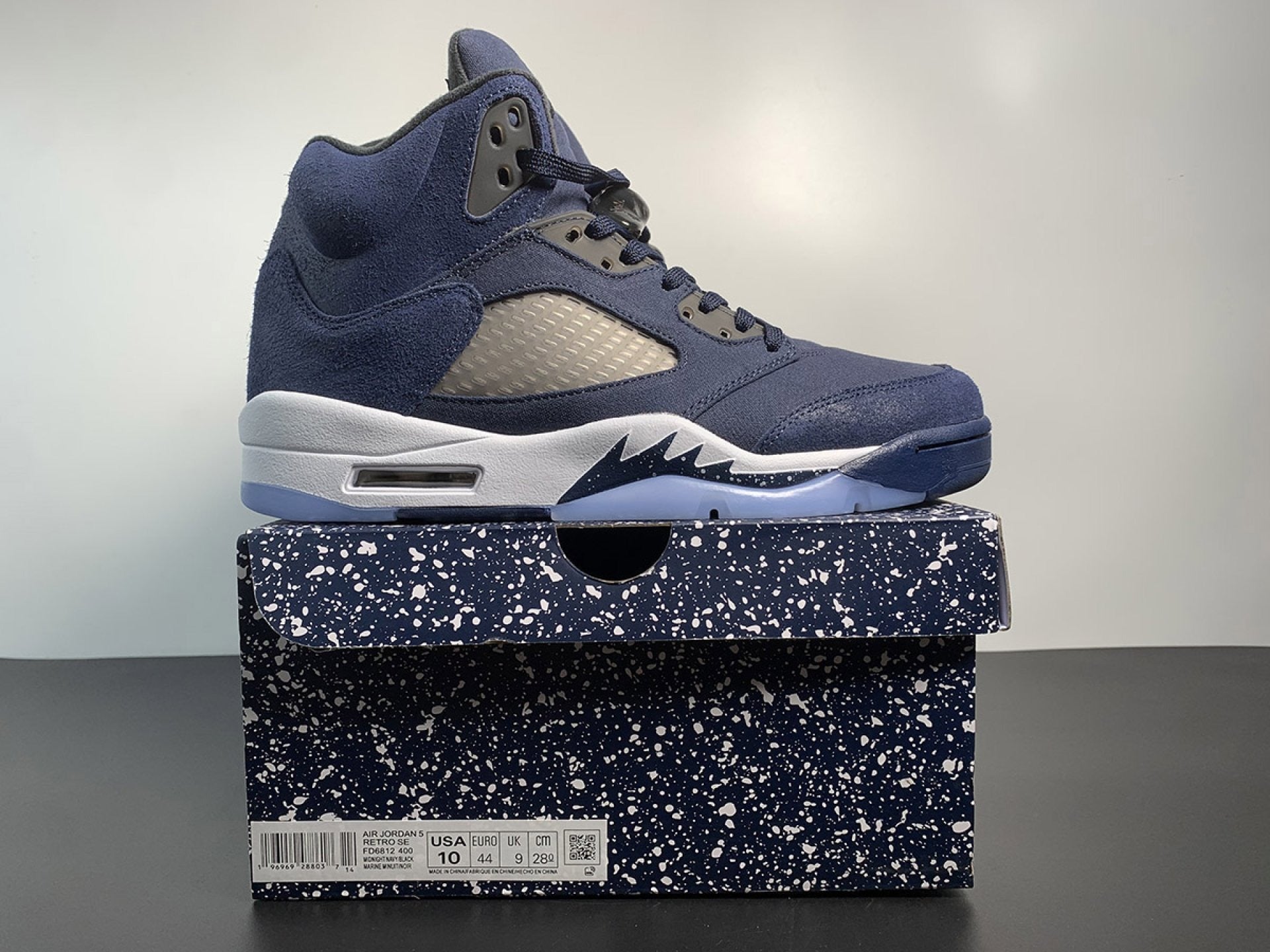 Air Jordan 5 Retro Georgetown Midnight Navy