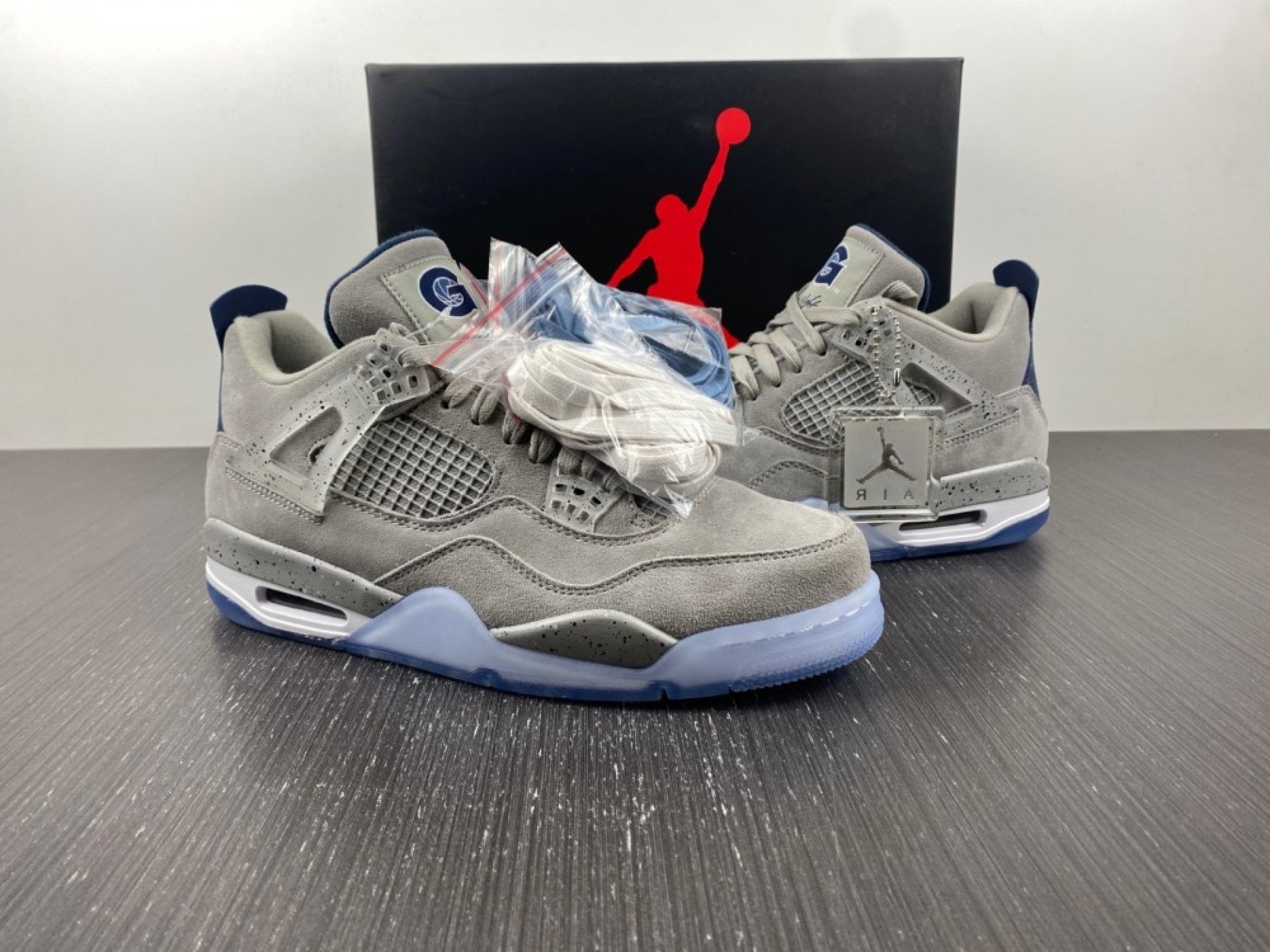 Air Jordan 4 Retro Georgetown PE