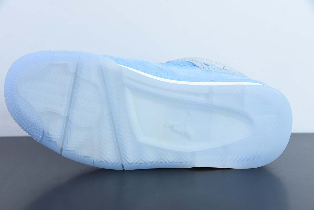 Air Jordan 4 Retro UNC PE