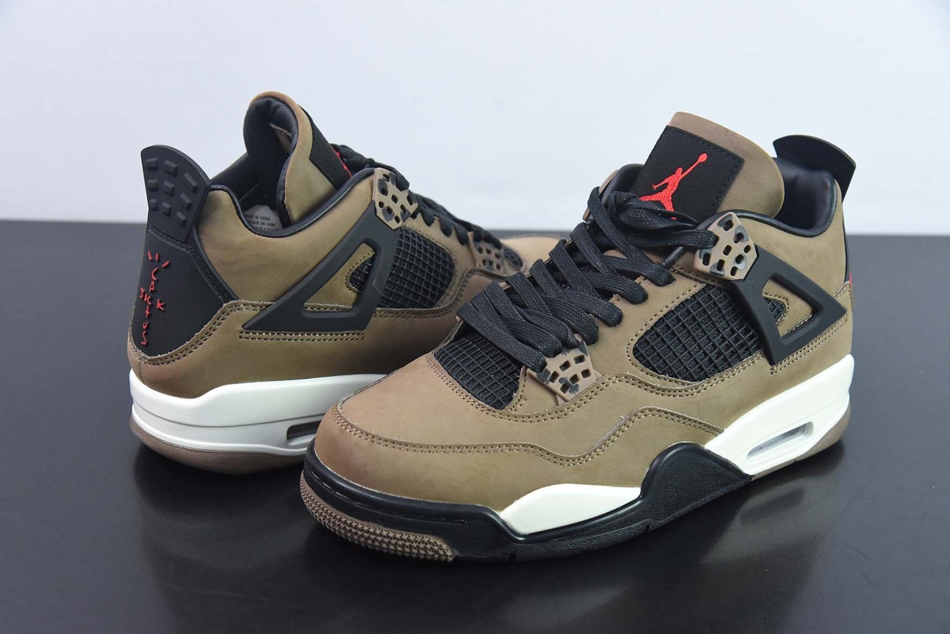 Air Jordan 4 Retro Travis Scott Olive
