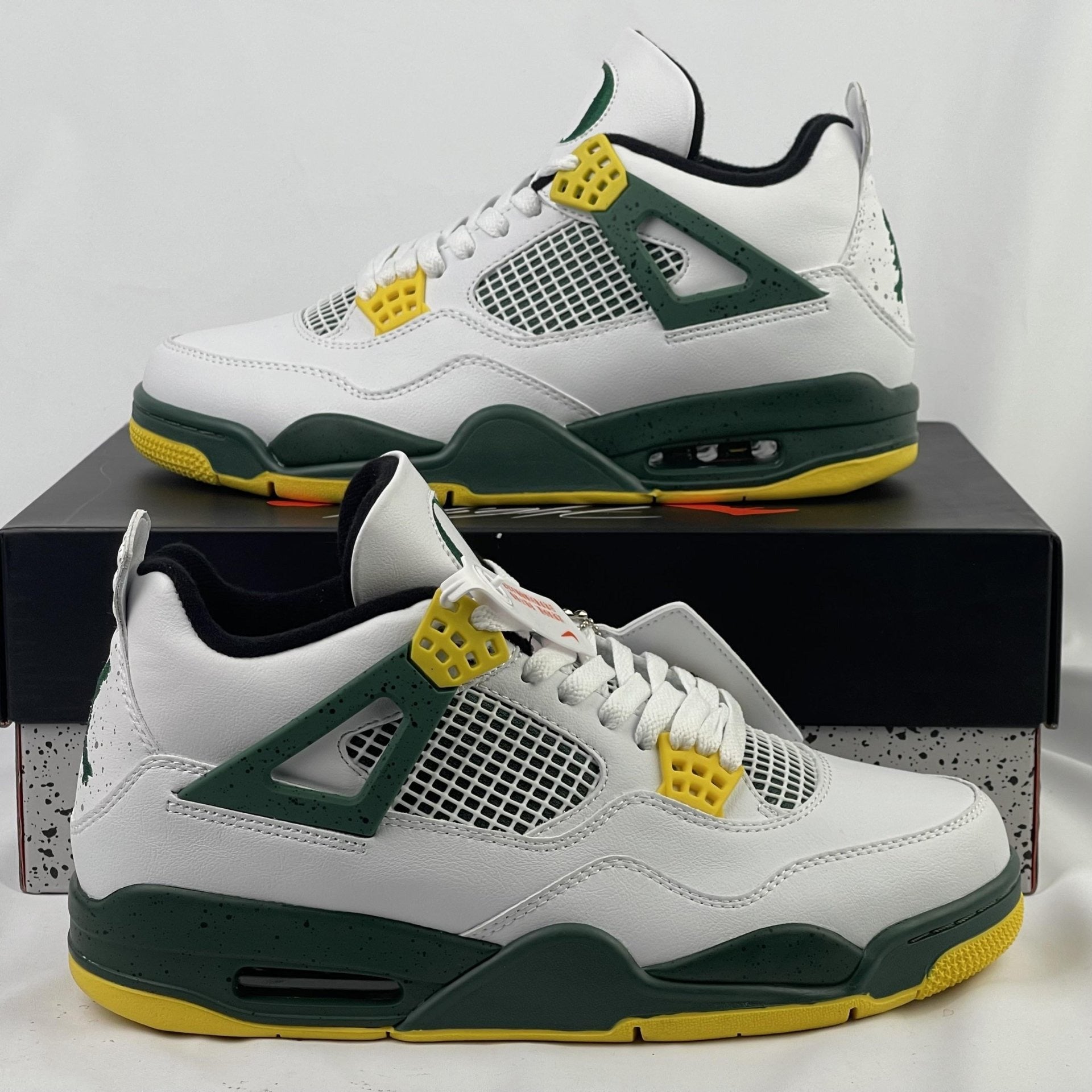 Air Jordan 4 Retro Oregon Ducks