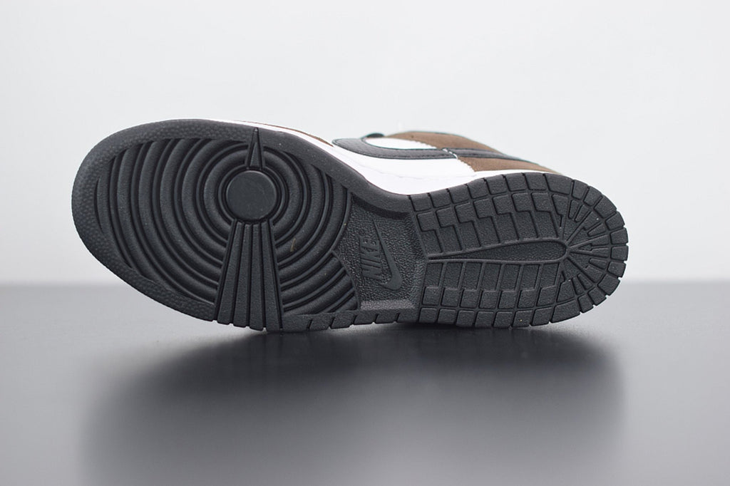 SB Dunk Low White Black Trail End Brown
