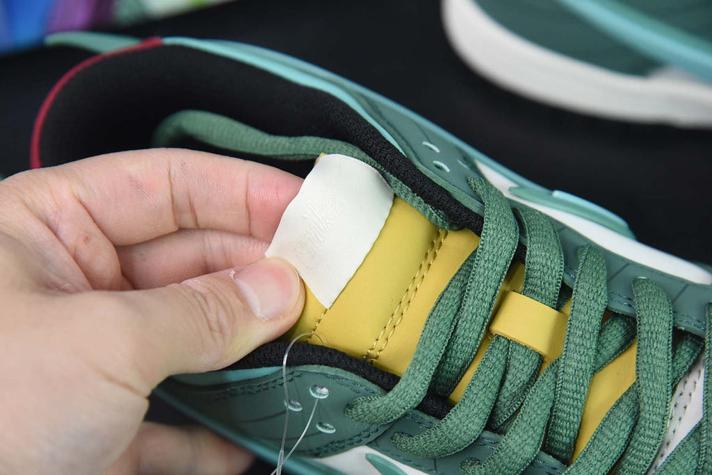 Saint Seiya x Nike Dunk Low Custom White Green