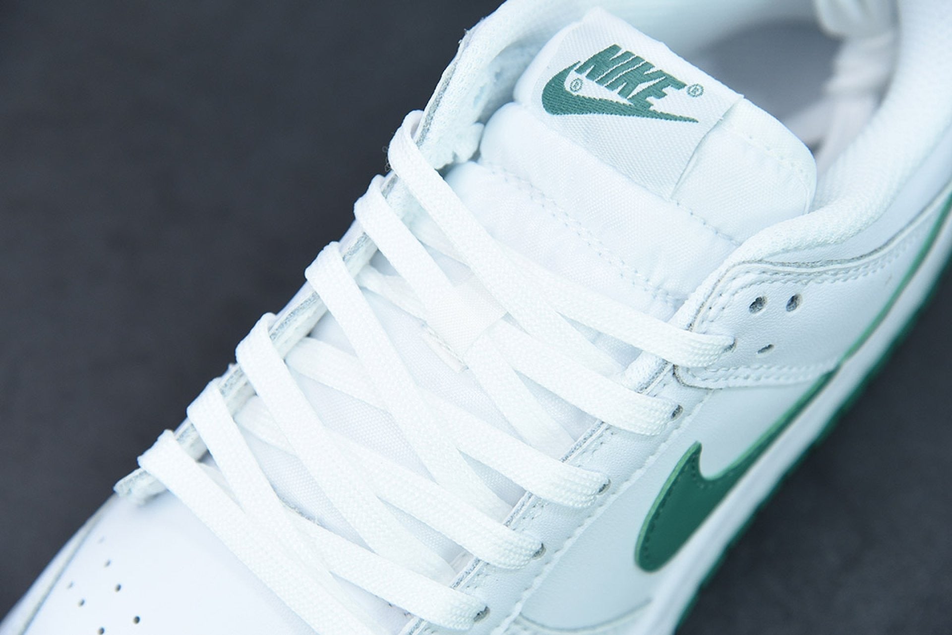 Dunk Low White Green Noise
