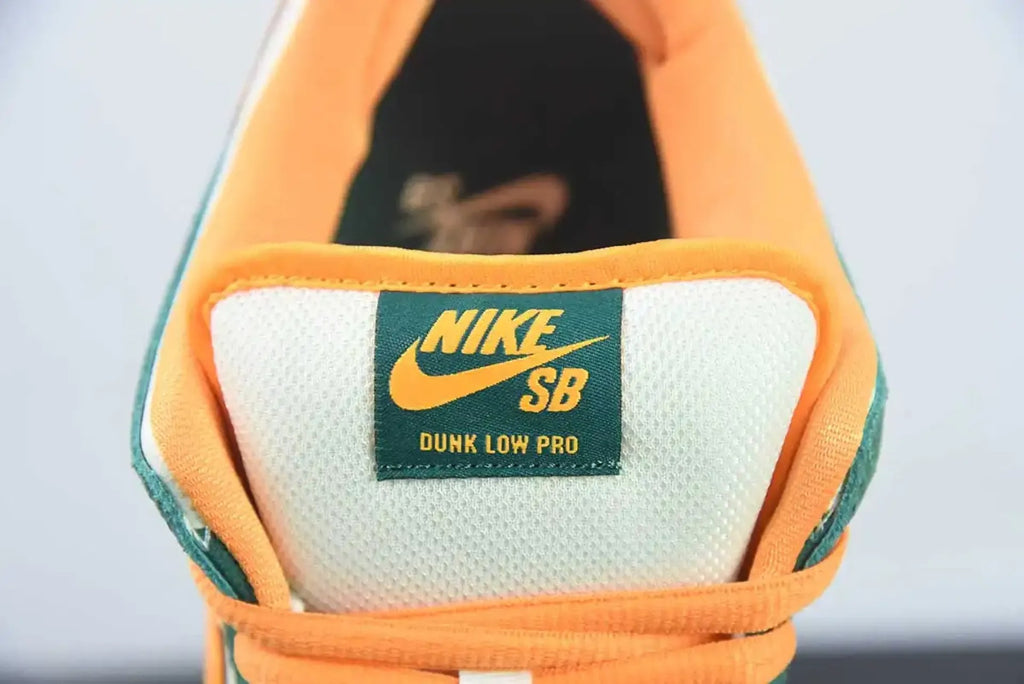 SB Dunk Low Legion Pine Kumquat