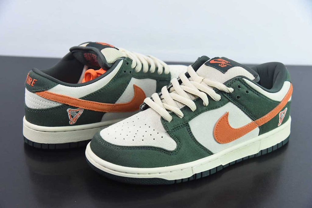 SB Dunk Low Eire