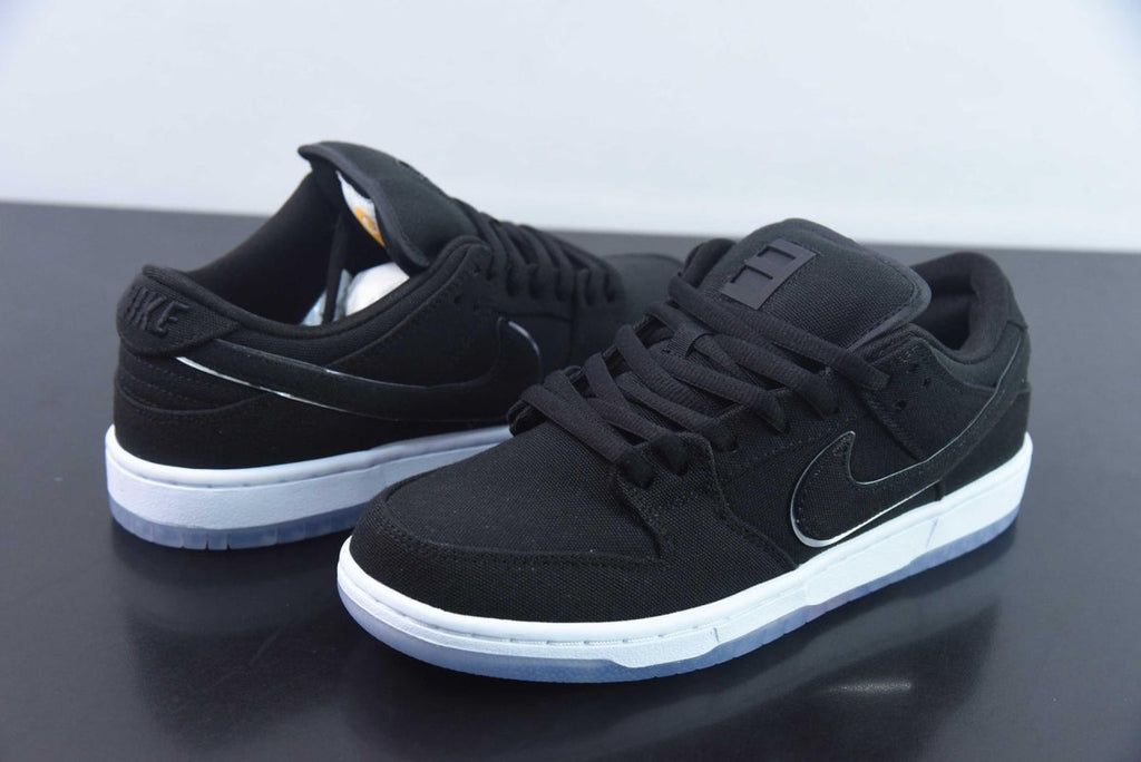 Eminem x Carhartt x Nike SB Dunk Black Ice