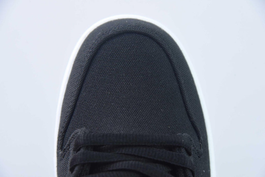 Eminem x Carhartt x Nike SB Dunk Black Ice
