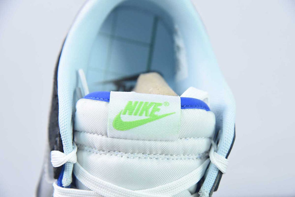 Dunk Low SP What The CLOT
