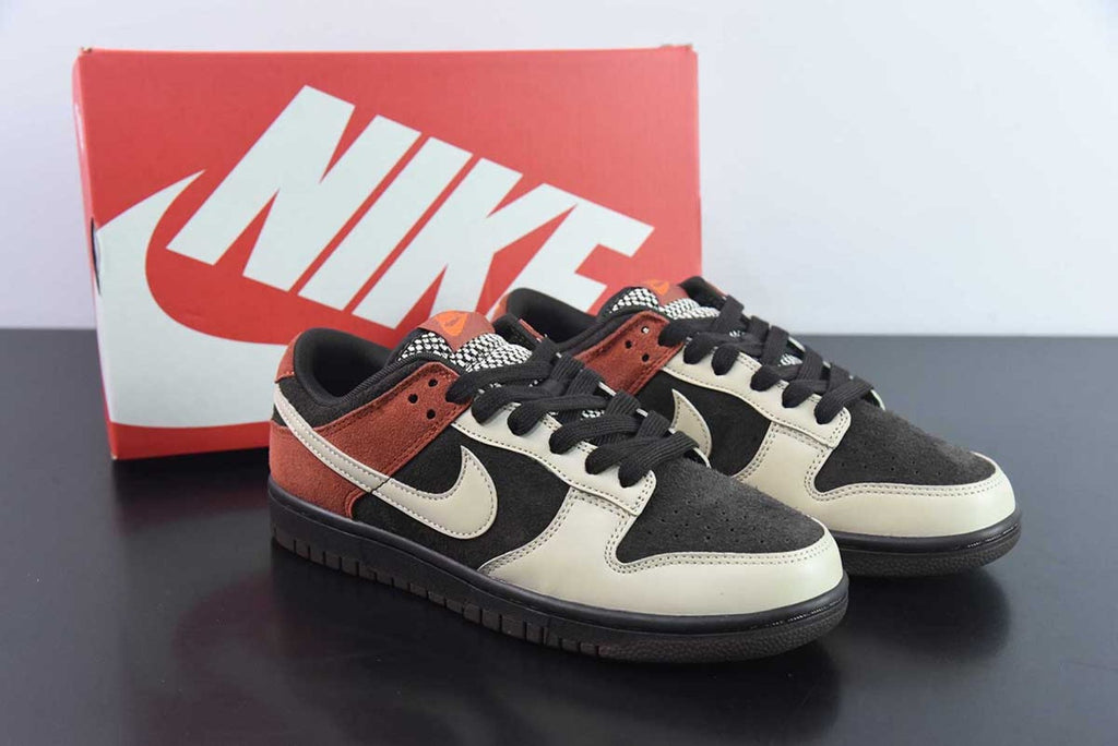 Dunk Low Red Panda