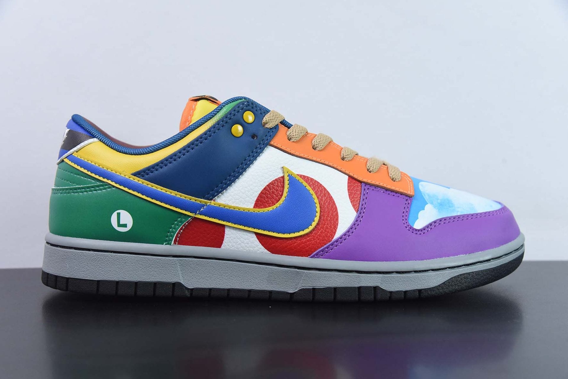 Dunk Low “What the Super Mario”