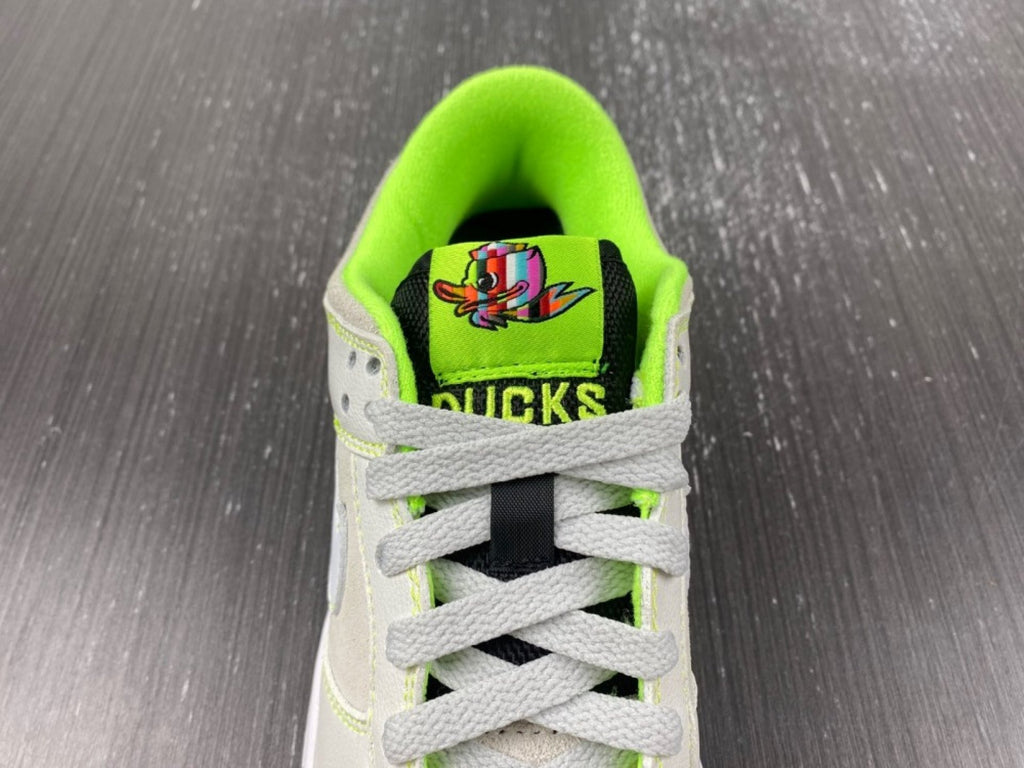 Dunk Low University of Oregon PE