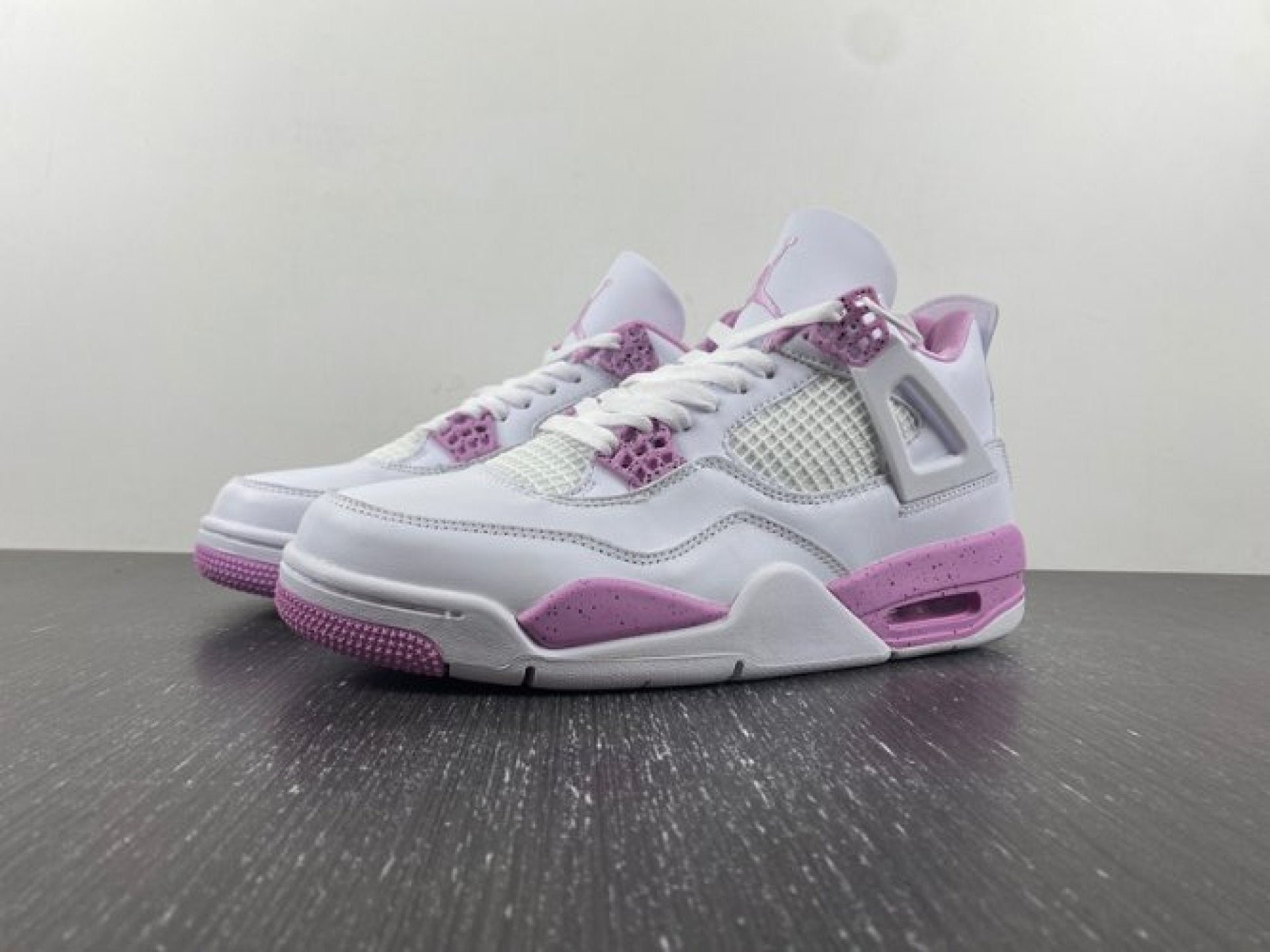 Air Jordan 4 White Pink Oreo