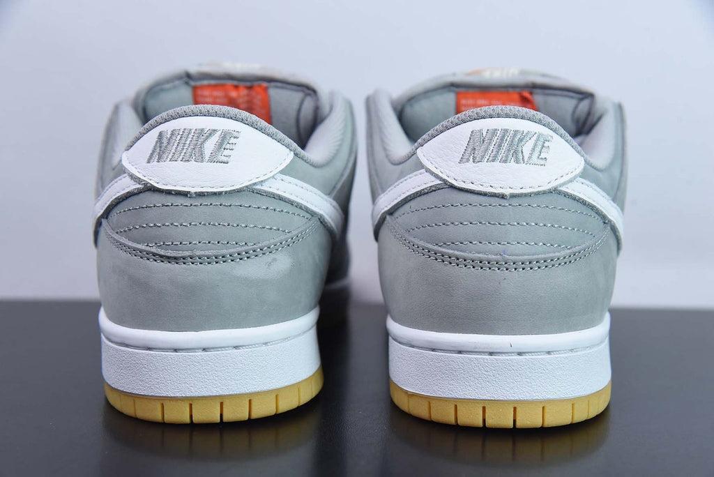 SB Dunk Low Pro ISO Orange Label Wolf Grey Gum