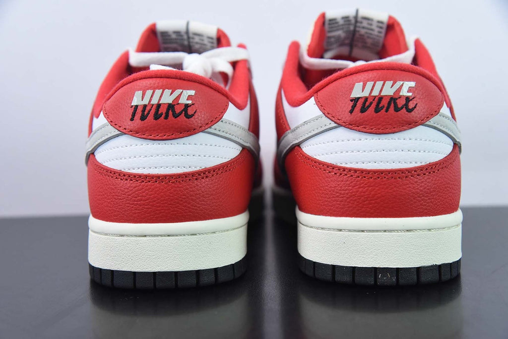 Dunk Low Chicago Split