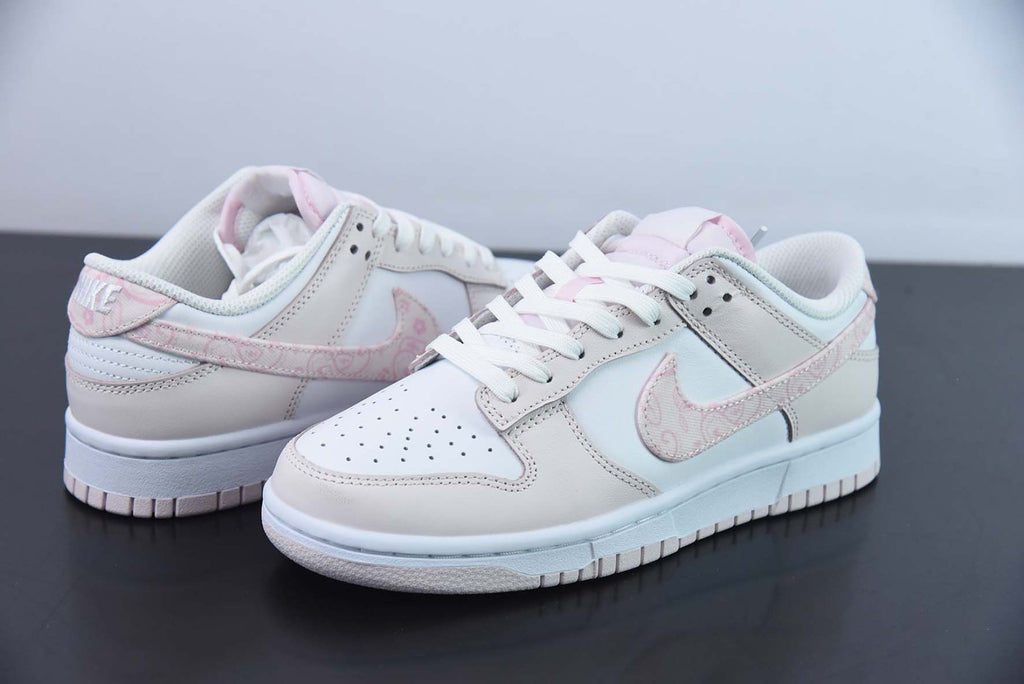 Dunk Low Essential Paisley Pack Pink