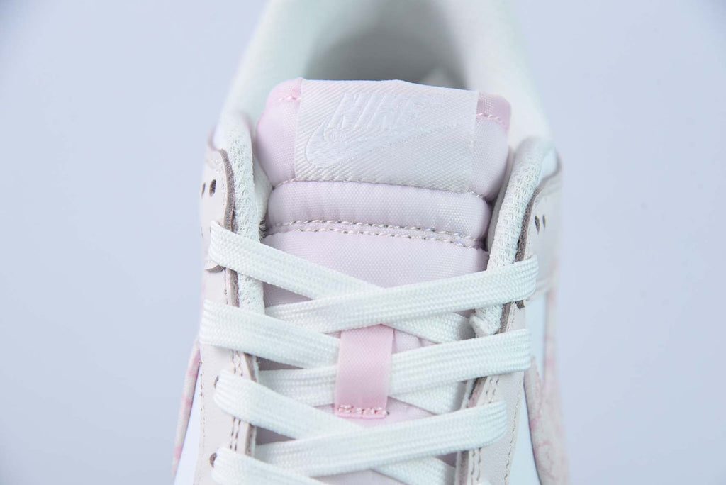 Dunk Low Essential Paisley Pack Pink
