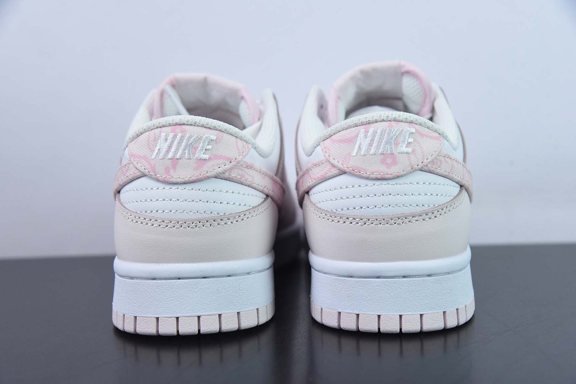 Dunk Low Essential Paisley Pack Pink