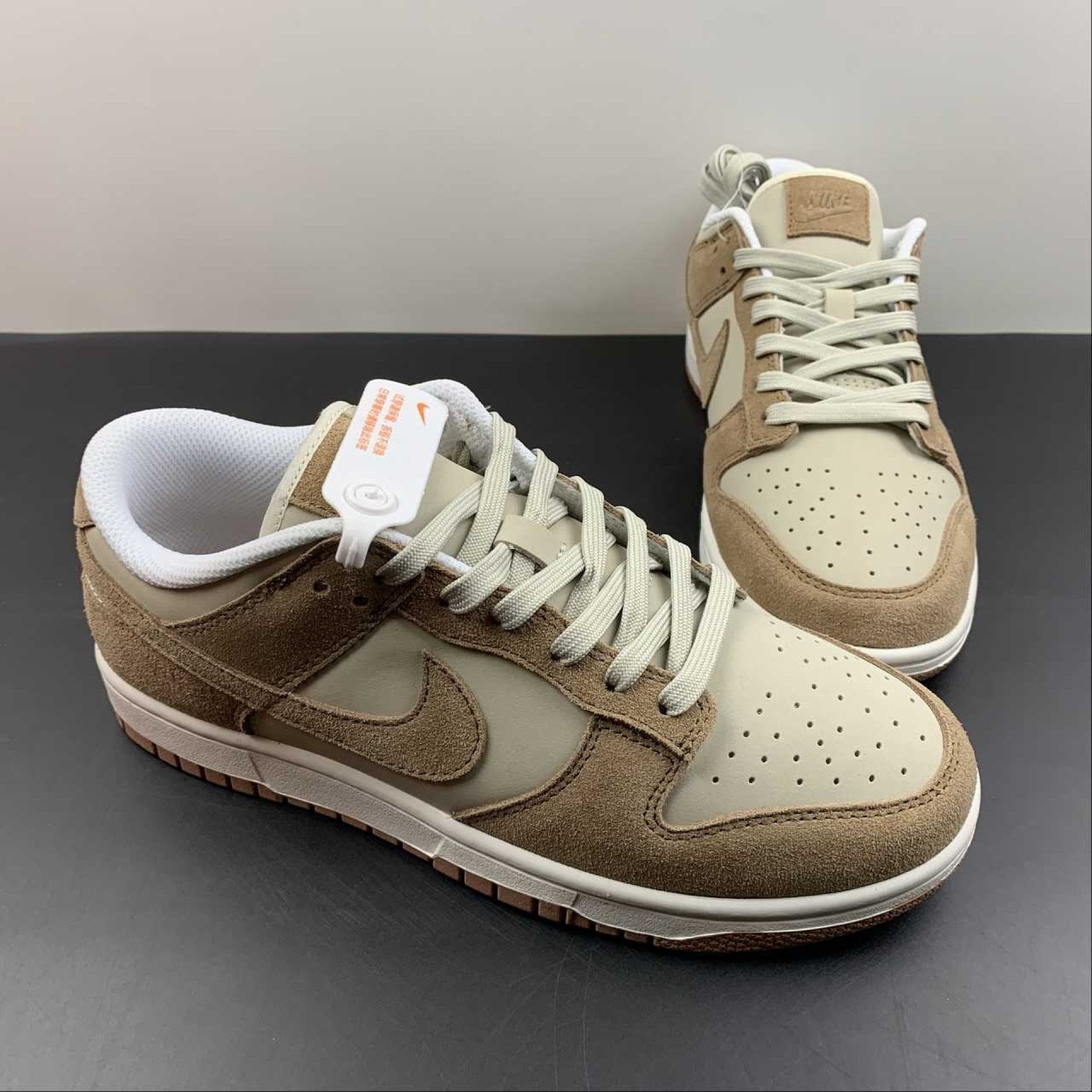 Dunk Low SE Sanddrift