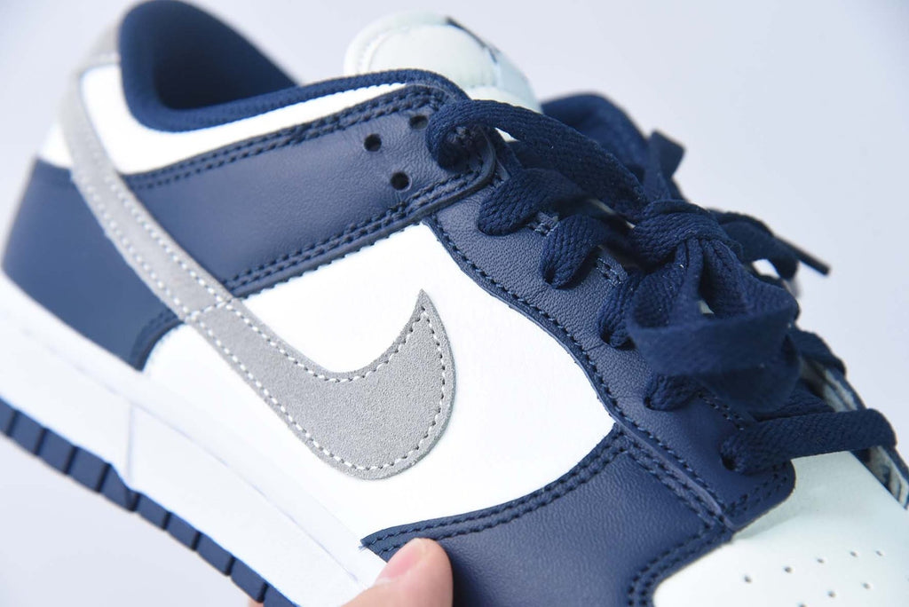 Dunk Low Summit White Midnight Navy