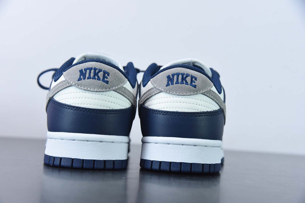 Dunk Low Summit White Midnight Navy