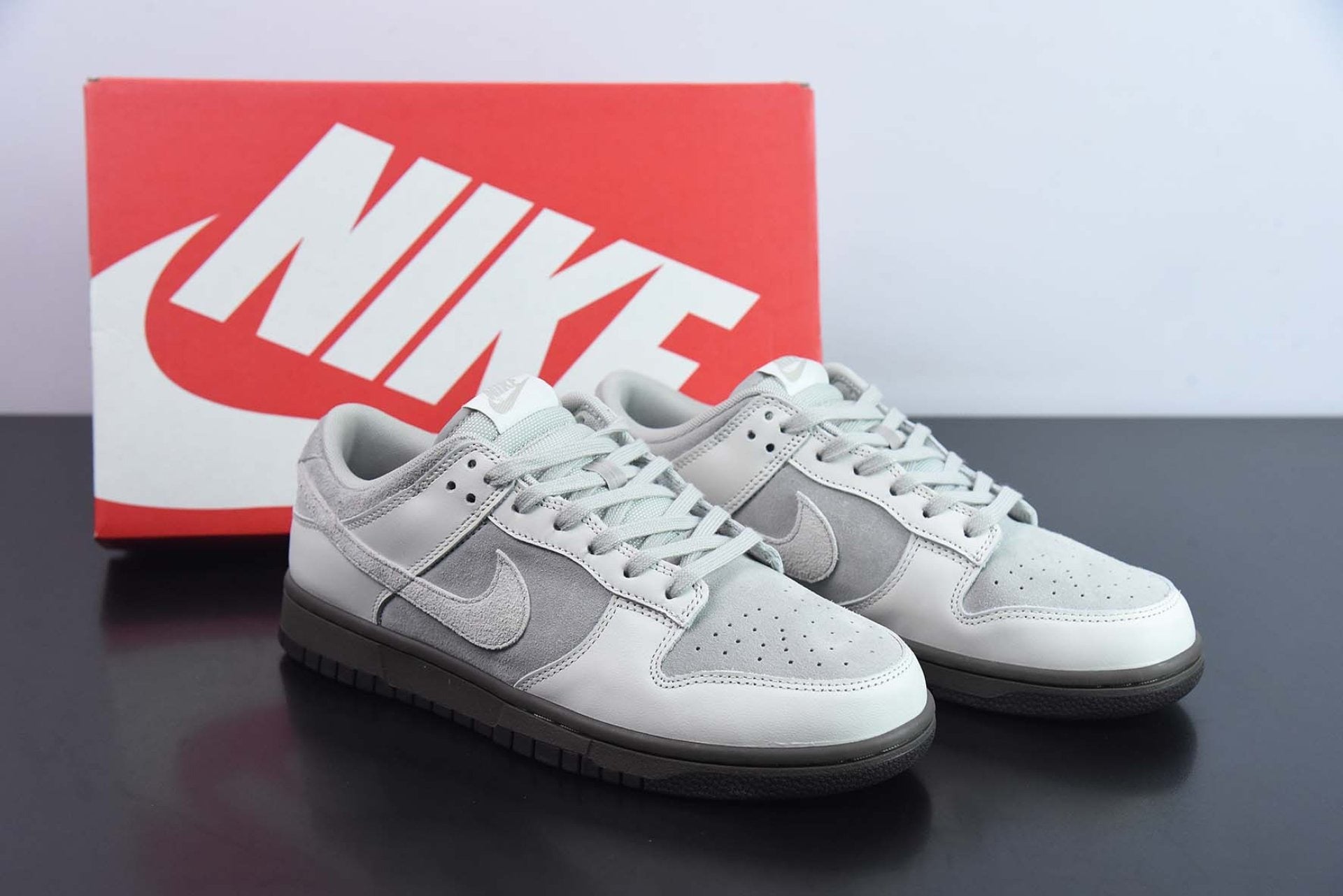 Dunk Low Ironstone