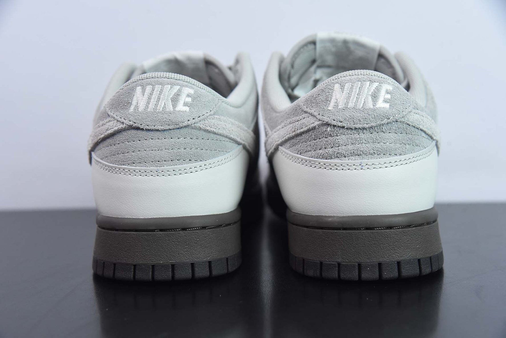 Dunk Low Ironstone