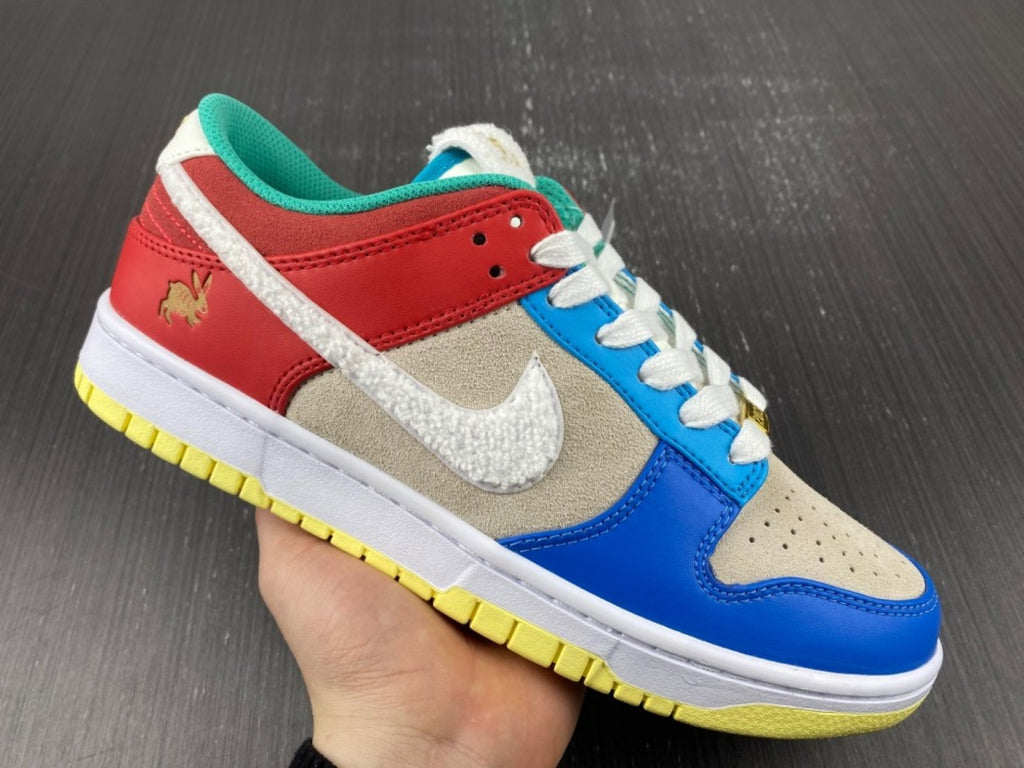 Dunk Low Retro PRM Year of the Rabbit Blue Orange Cream
