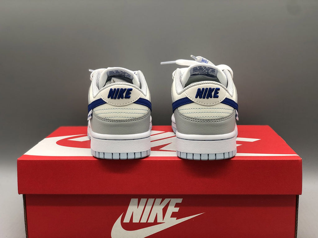 Dunk Low Ivory Hyper Royal
