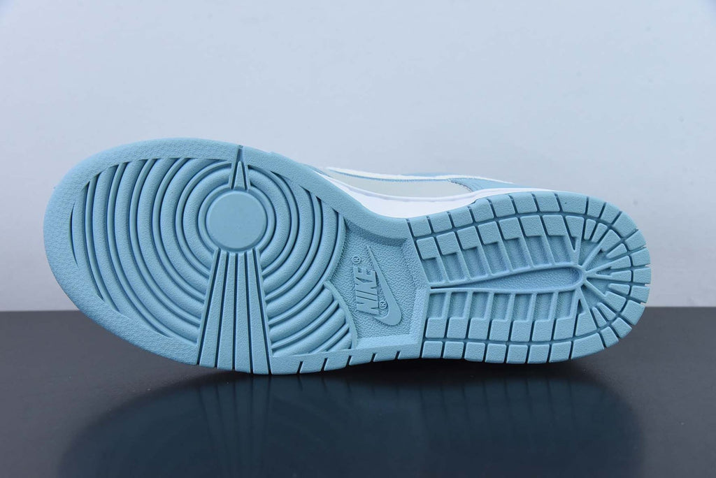 Dunk Low Retro Fleece Swoosh Worn Blue