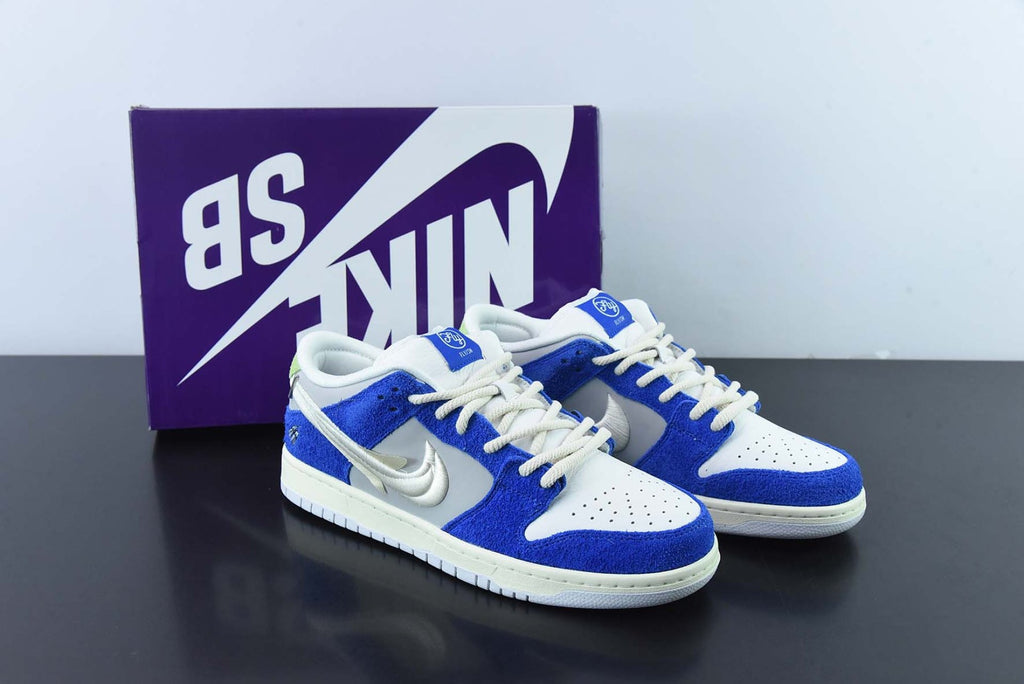 SB Dunk Low Pro Fly Streetwear Gardenia