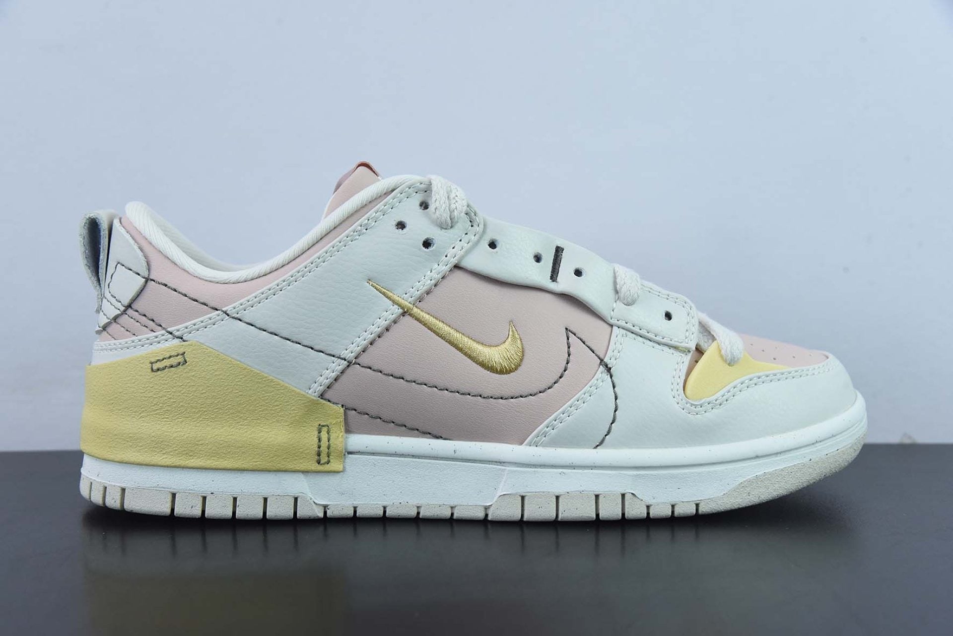 Dunk Low Disrupt 2 Pink Oxford