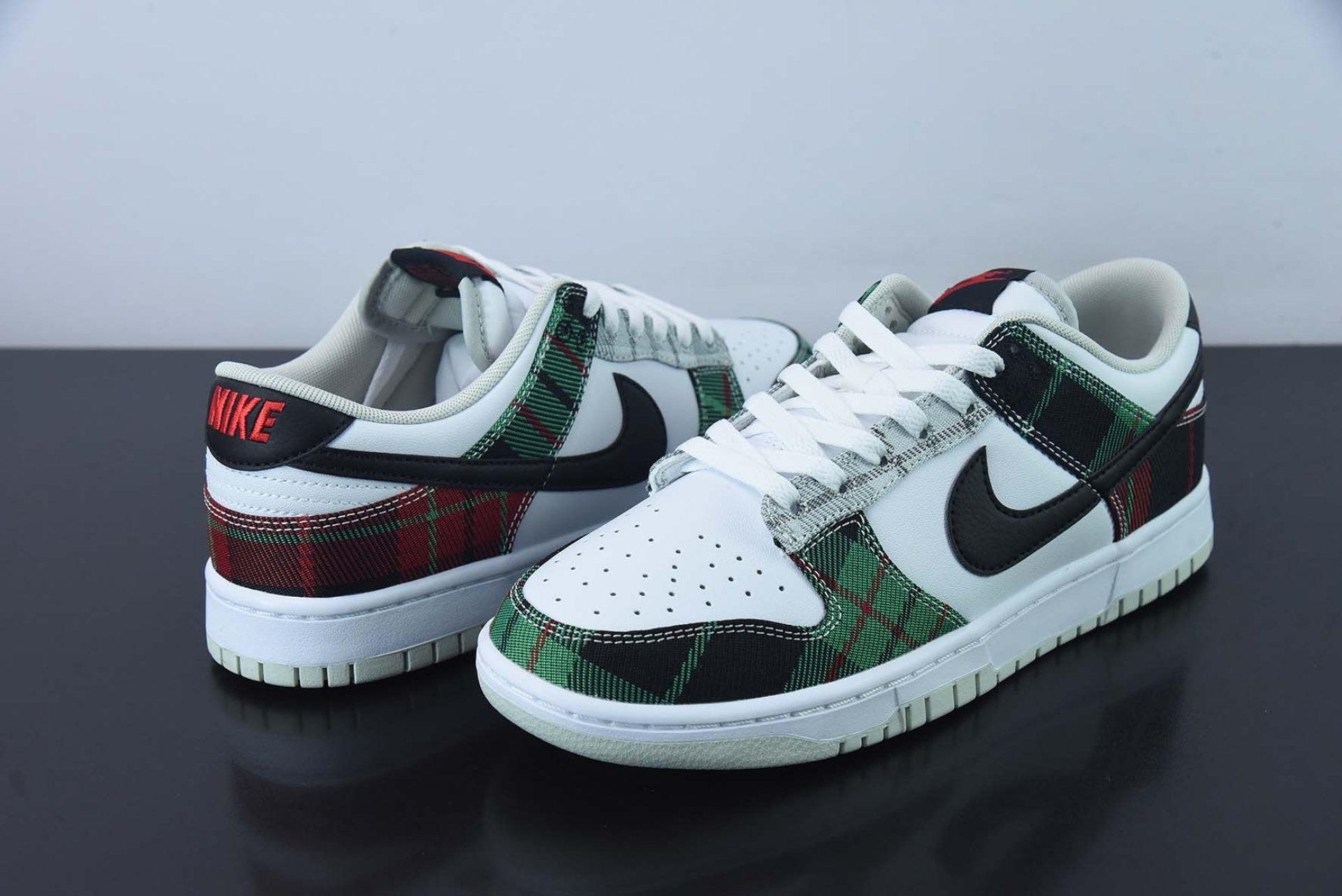 Dunk Low Tartan Plaid
