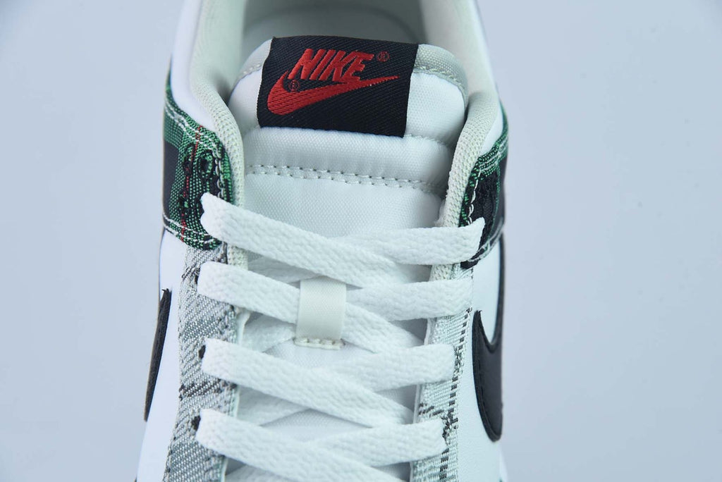 Dunk Low Tartan Plaid