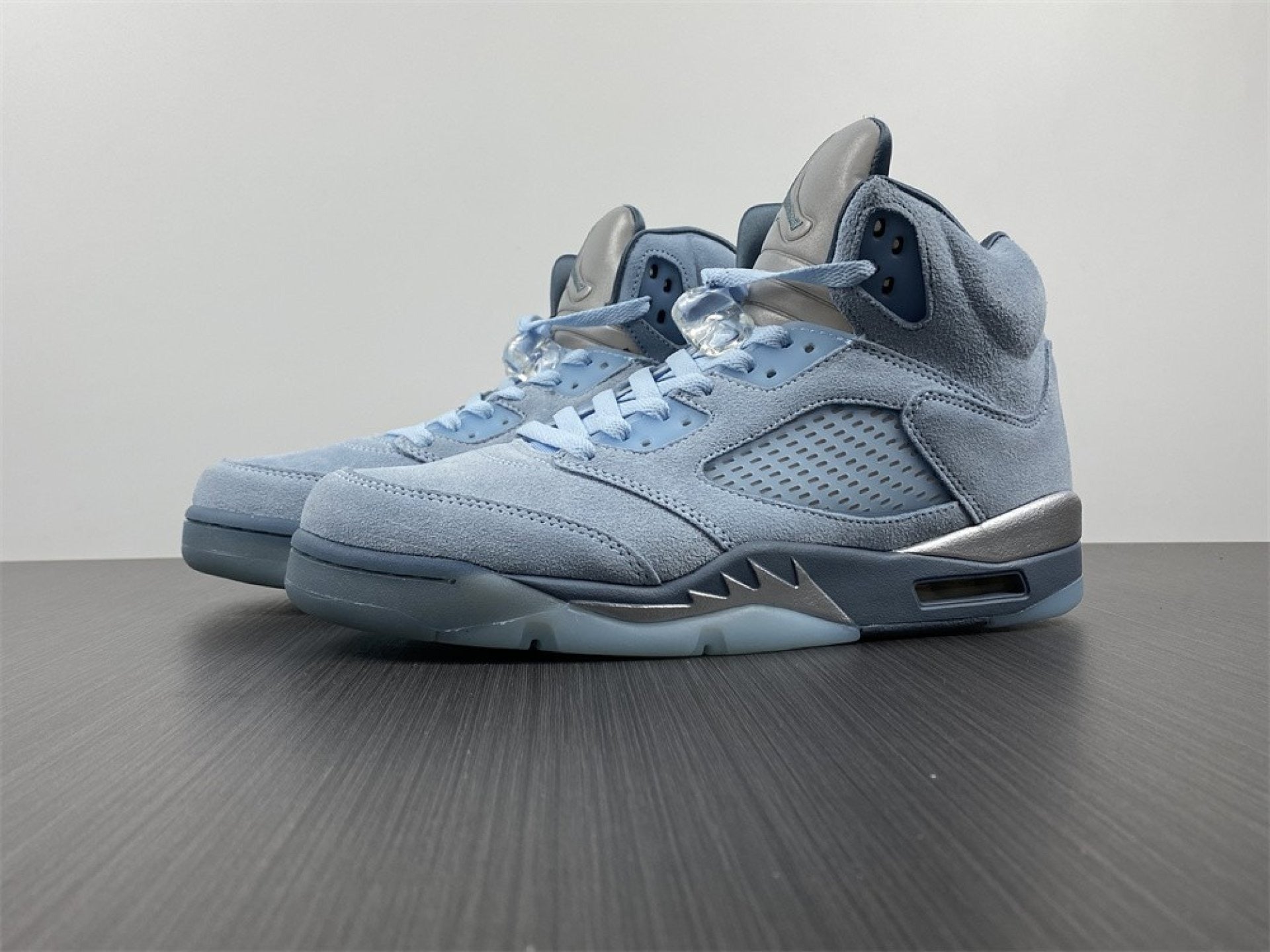 Air Jordan 5 Retro Bluebird