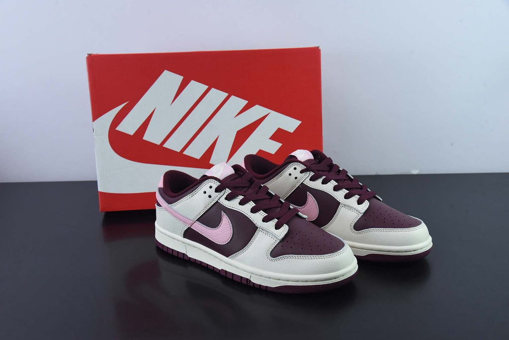 Dunk Low Retro PRM Valentine's Day 2023