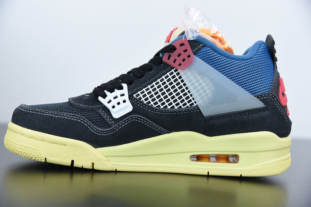 Air Jordan 4 Retro Union Off Noir
