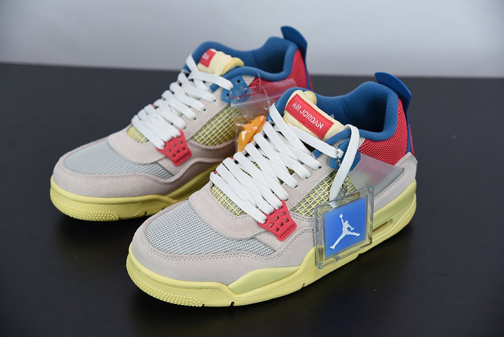 Air Jordan 4 Retro Union Guava Ice