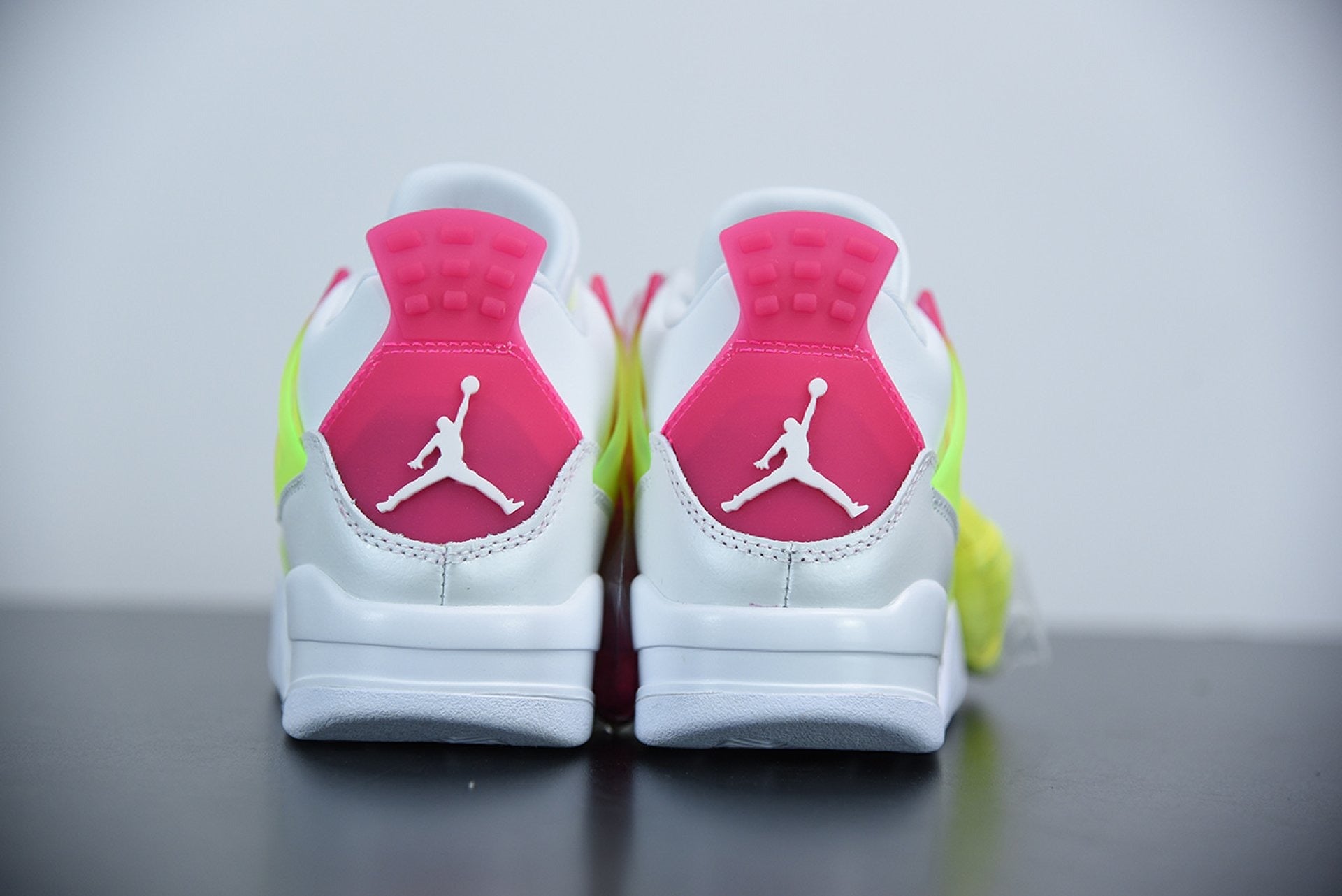 Air Jordan 4 Retro White Lemon Pink