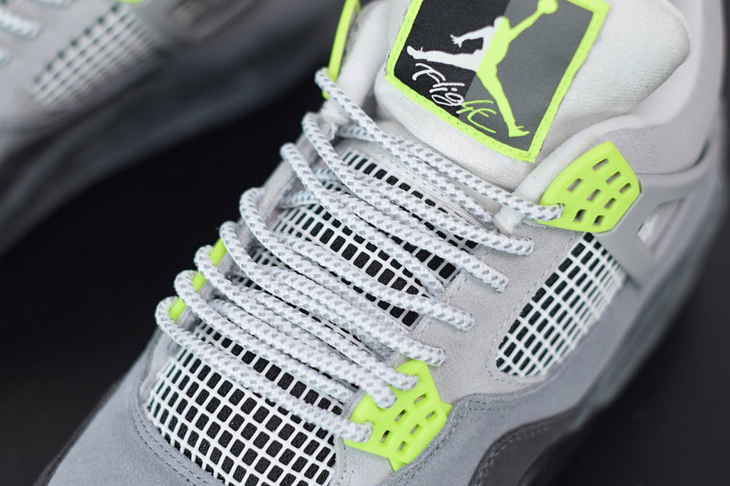 Air Jordan 4 Retro SE 95 Neon