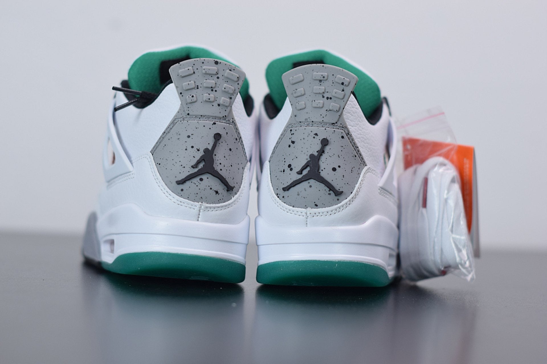 Air Jordan 4 Retro Lucid Green Rasta