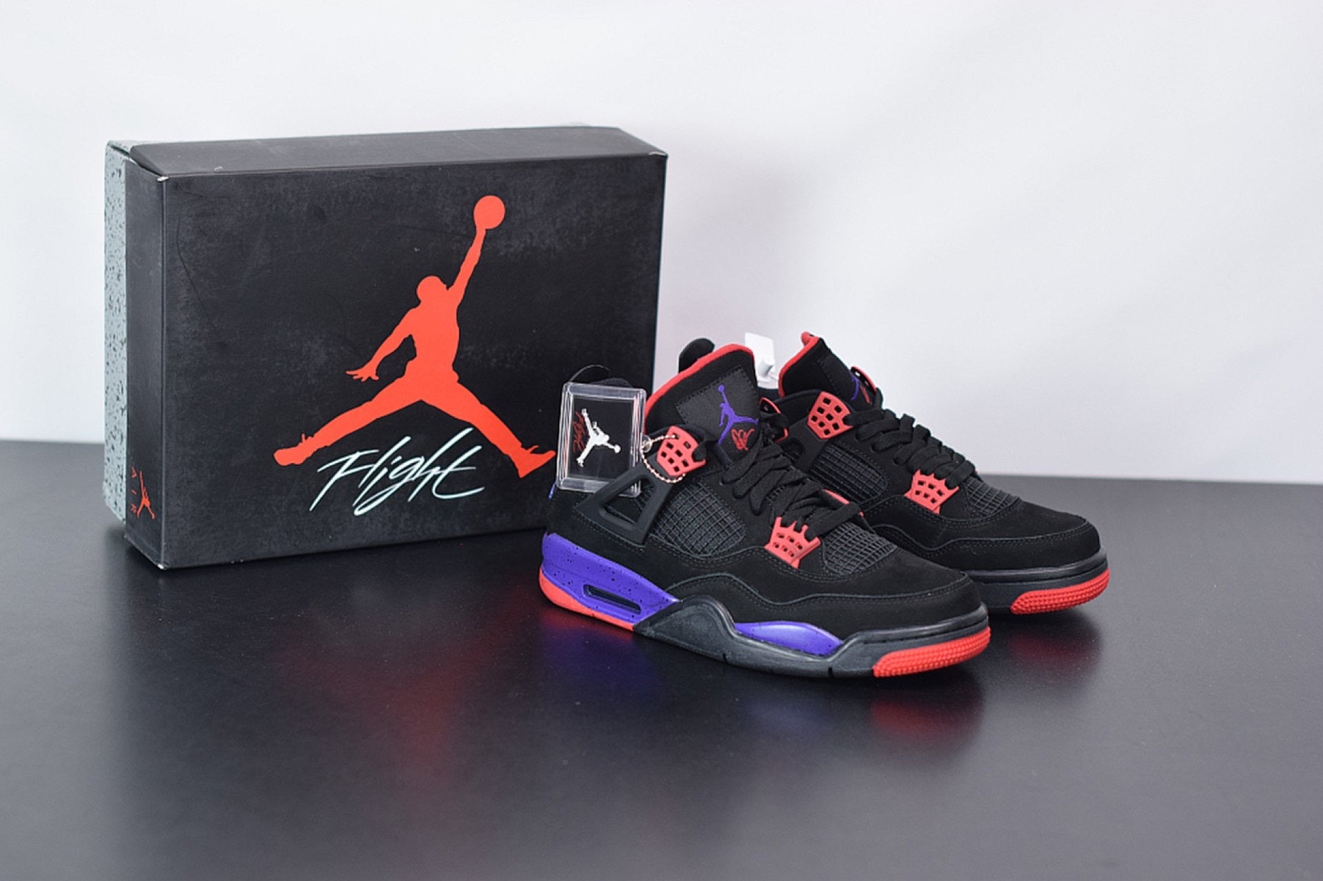 Air Jordan 4 Retro Raptors Drake OVO