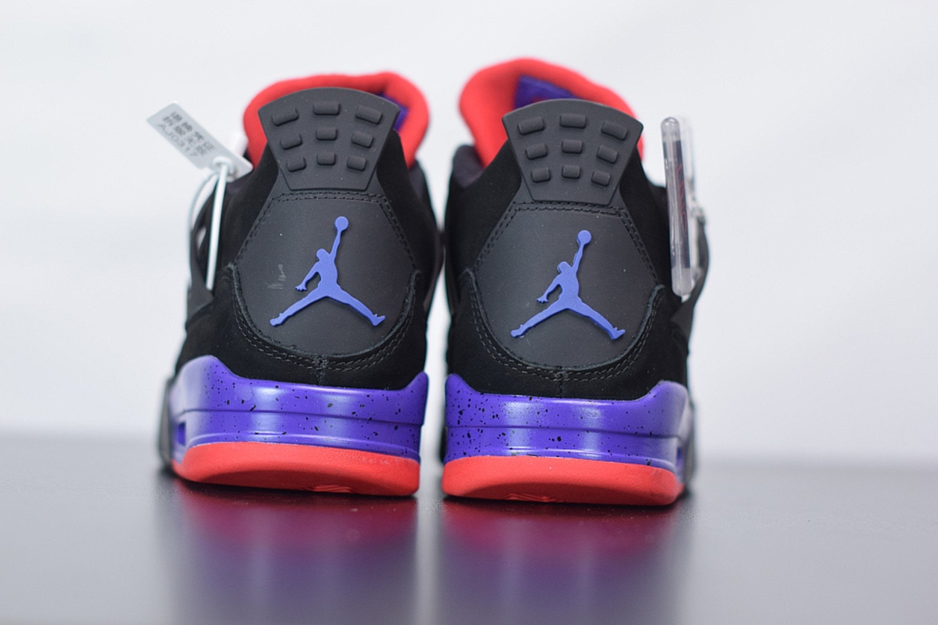 Air Jordan 4 Retro Raptors Drake OVO